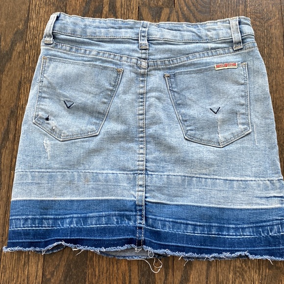 Hudson jeans skirt - Picture 2 of 2